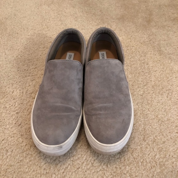 Steve Madden Gillis Sneaker Slip-Ons - Picture 4 of 6